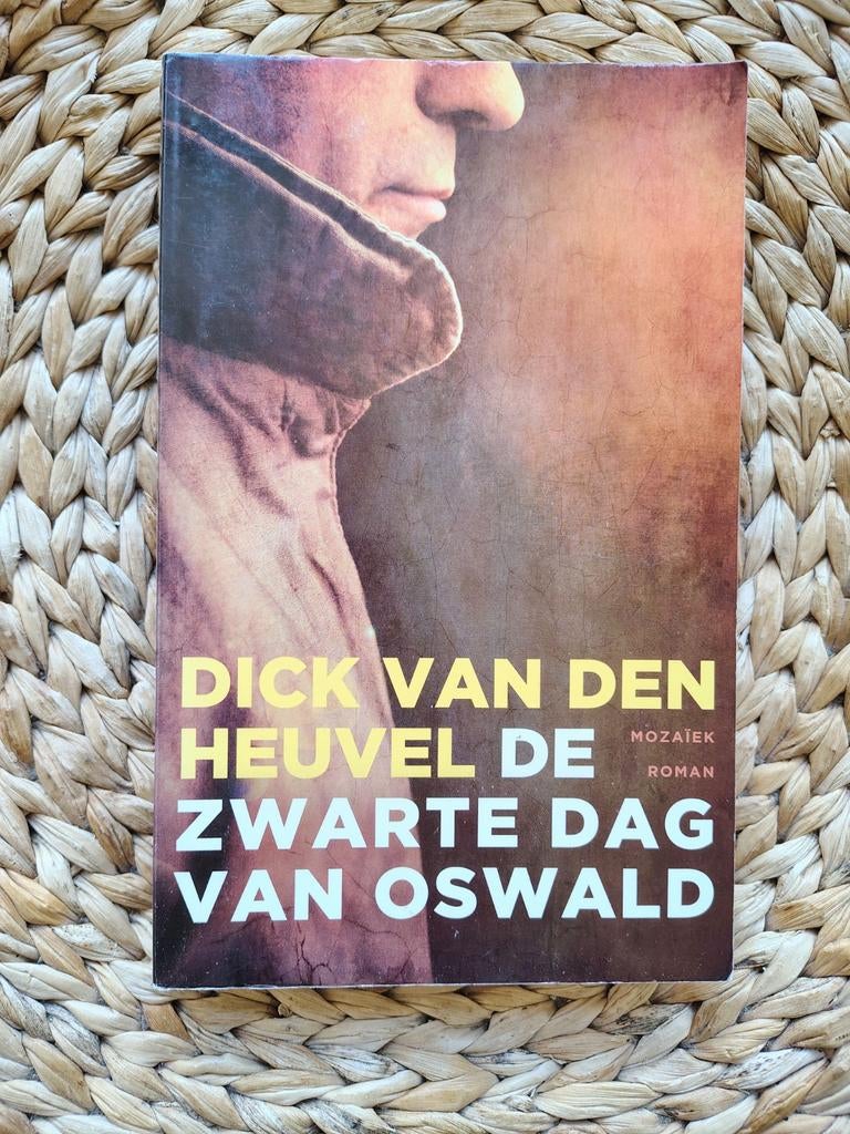 Dick van den Heuvel - De zwarte dag van Oswald, Boeken, Ophalen of Verzenden, Zo goed als nieuw