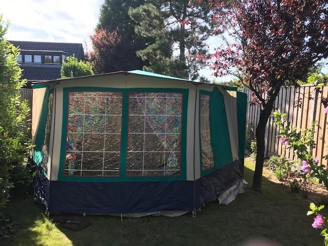 Bungalowtent Cabanon 6 persoons, Ophalen, Zo goed als nieuw, Tot en met 6