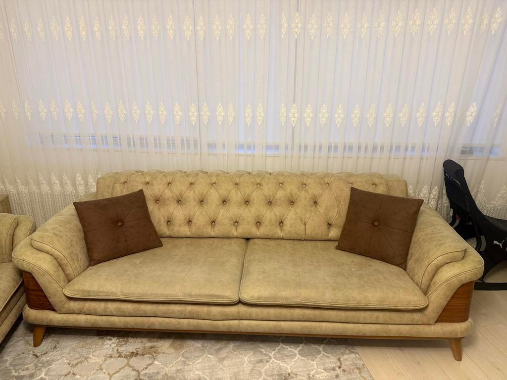 Comfortabel bankstel - 3-zitsbank in beige stof, Huis en Inrichting, Banken | Bankstellen, Gebruikt, Rechte bank, Driepersoons