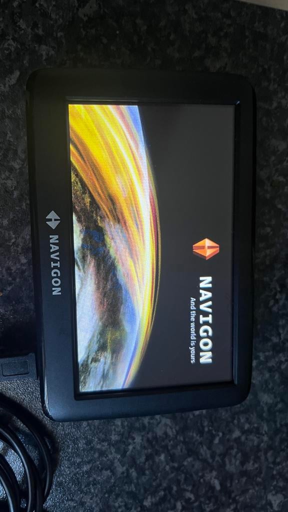 Navigon GPS Navigatiesysteem met hoesje, Ophalen of Verzenden, Gebruikt