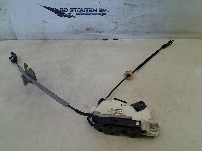 Portierslot Links Voor Jetta IV (162/16A) 2013, Auto-onderdelen, Gebruikt, Volkswagen, Volkswagen AG, Kundenbetreuung@volkswagen.de