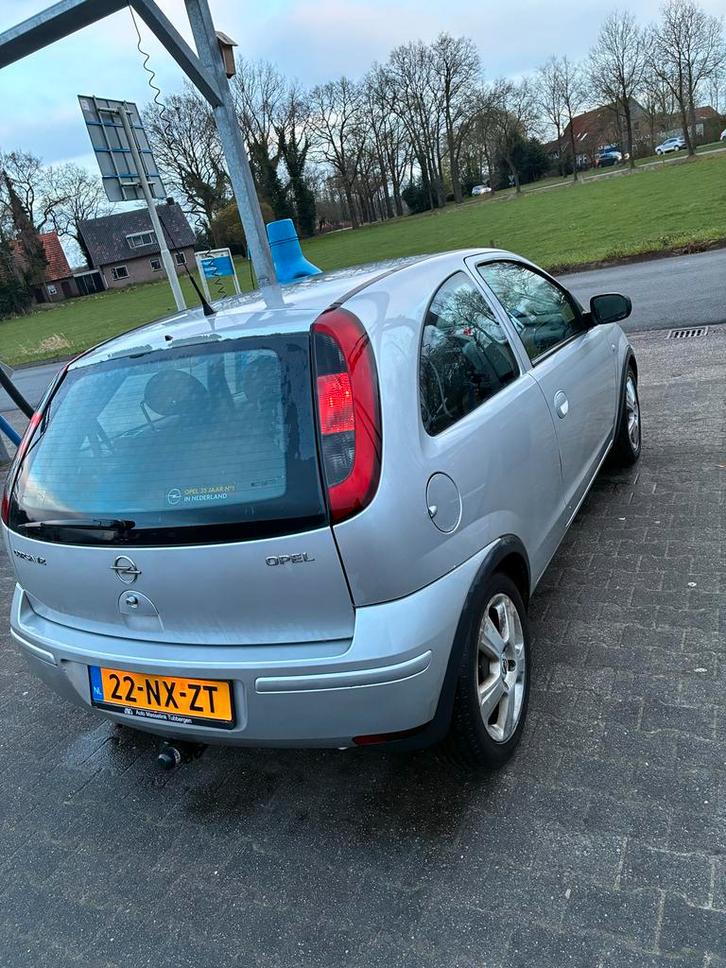 Opel Corsa 1.2 16V 3D 2004 Grijs, Auto's, Opel, Particulier, Corsa, Benzine, C, Hatchback, Handgeschakeld, Origineel Nederlands