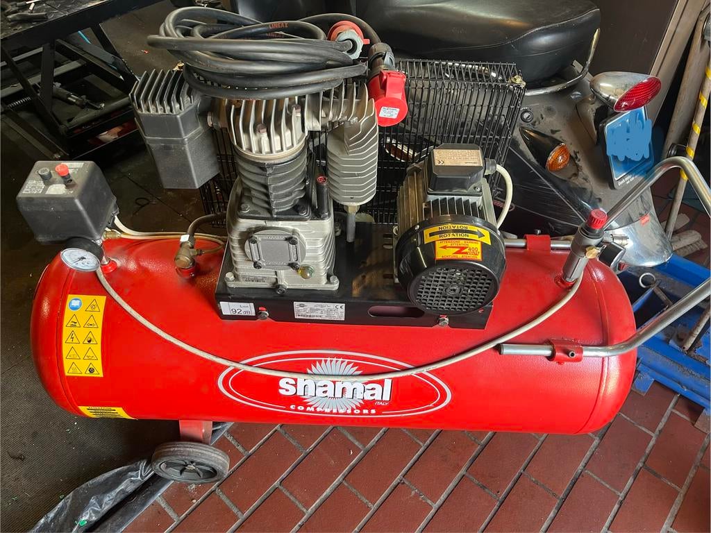 Shamal  compressor 150L 10bar, Doe-het-zelf en Verbouw, Compressors, 100 liter of meer, Ophalen, Gebruikt, 10 bar of meer