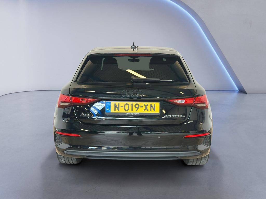 Audi A3 Sportback 40 TFSI e Edition|AUTOMAAT|NAP|INRUIL MOGE, Auto's, Stof, Gebruikt, 4 cilinders, Zwart
