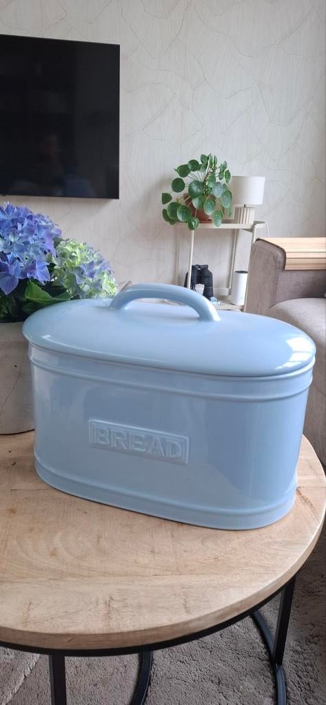 IB Laursen ovale broodtrommel lichtblauw, Huis en Inrichting, Keuken | Servies, Ophalen of Verzenden, Nieuw, Keramiek, Overige stijlen