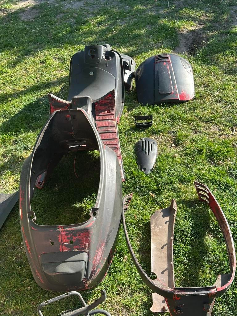 Kappenset scooter AGM, Kenzo, La Souris - Gebruikt, Fietsen en Brommers, Brommeronderdelen | Scooters, Ophalen of Verzenden, Gebruikt
