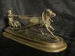 Antiek Bronzen Beeld: Paard en man op slee in Actie, Ophalen of Verzenden