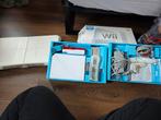 Nintendo Wii eerste editie compleet met 30 spellen, Ophalen, Gebruikt, Met 2 controllers, Met games