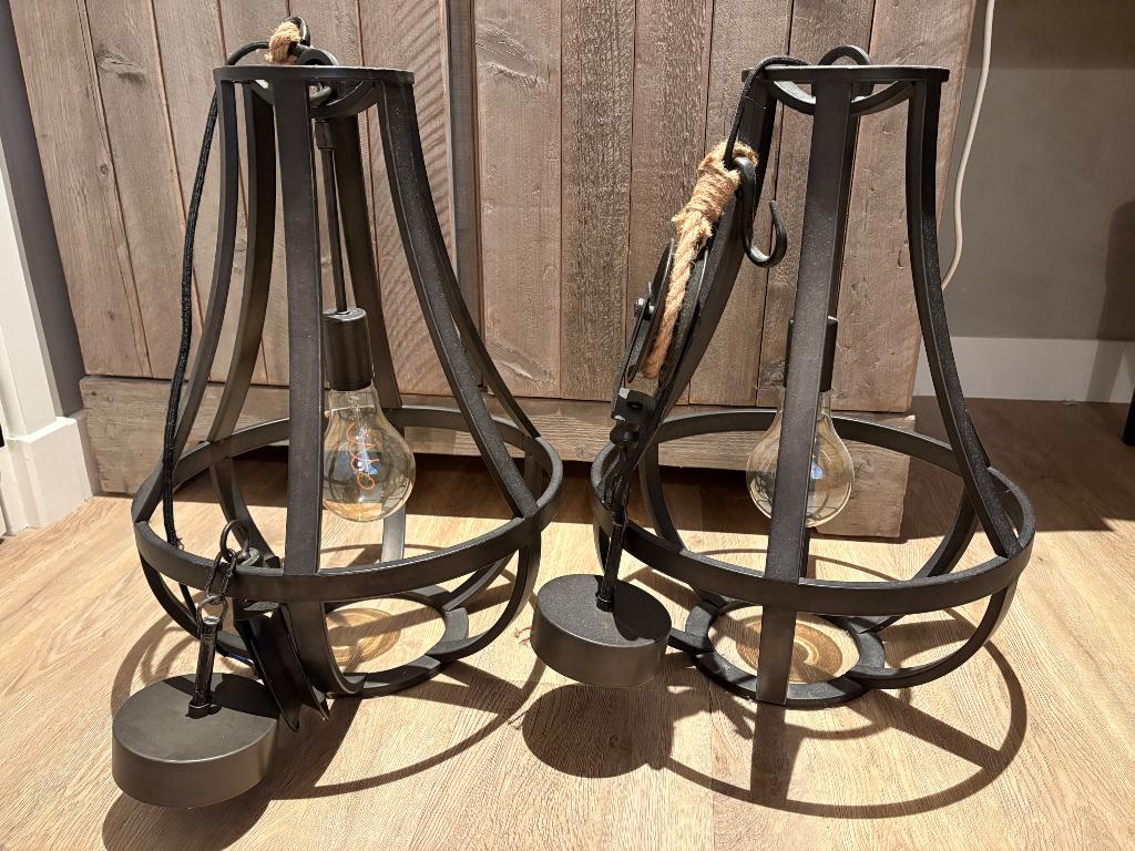 2 prachtige hanglampen landelijk sober stoer, Ophalen, Zo goed als nieuw, Minder dan 50 cm