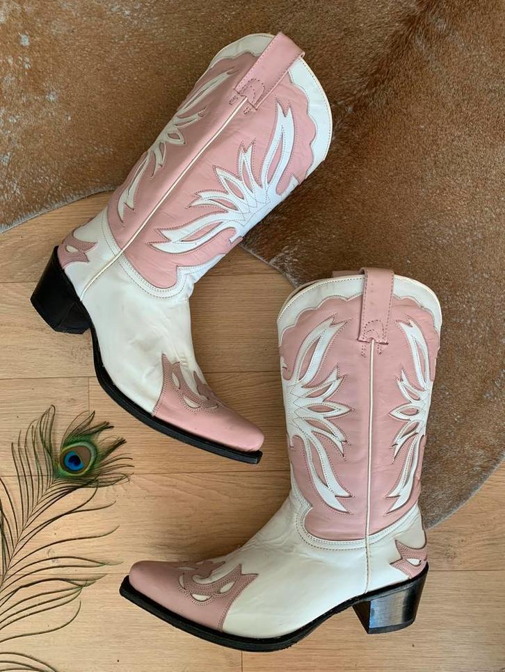 Buffalo cowboylaarzen 38 western boots bohemian laarzen, Kleding | Dames, Schoenen, Zo goed als nieuw, Hoge laarzen, Roze, Ophalen of Verzenden
