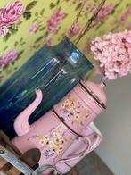 Emaille Franse koffiepot roze met bloemen, Ophalen of Verzenden