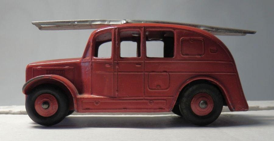 Dinky Toy brandweerauto, Hobby en Vrije tijd, Ophalen of Verzenden, Zo goed als nieuw, Overige typen, Dinky Toys
