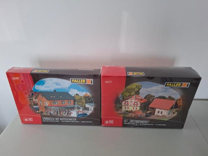Faller H0 190121/130480 vakwerk bouwstijl en Spaarbank, Hobby en Vrije tijd, Modeltreinen | H0, Nieuw, Brug, Tunnel of Gebouw