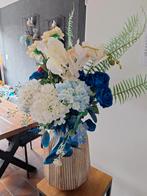 Vaas met kunst bloemen, Ophalen, Zo goed als nieuw