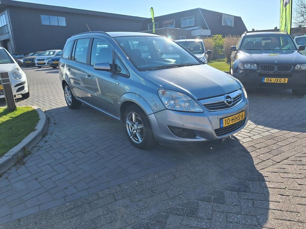 Opel Zafira 1.6 Temptation / 7- persoons / APK mei 2027, Auto's, Voorwielaandrijving, 15 km/l, Gebruikt, 4 cilinders
