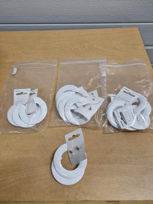 Oorbellen ringen wit 9 paar, Ophalen of Verzenden, 'T Olde Gre-j, Info@toldegrej.nl, Endepoelstraat 20f Didam