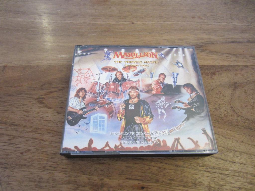 Marillion - The thieving magpie, Ophalen of Verzenden, Zo goed als nieuw, Progressive