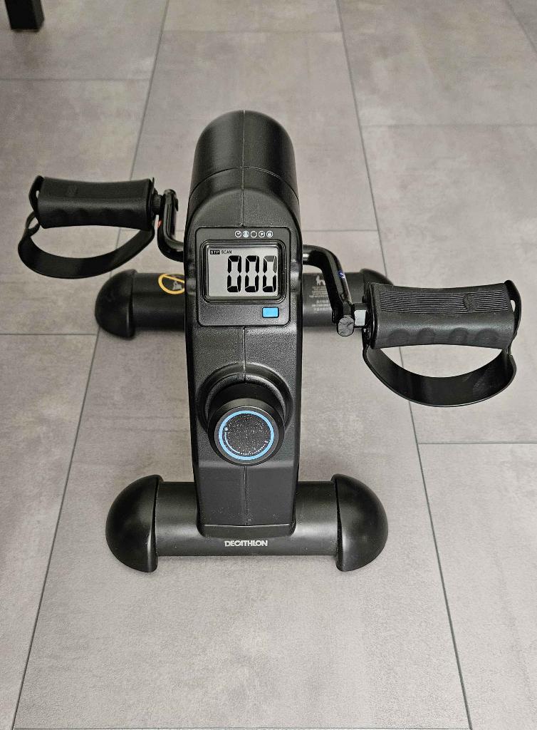 Domyos mb100 hometrainer, Ophalen, Kunststof, Gebruikt, Benen