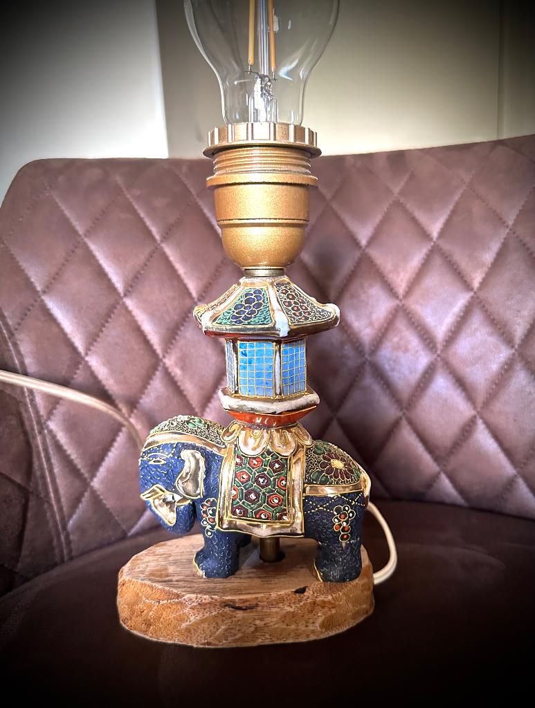 Lamp Olifant voet dier vintage curiosa lampenvoet kleurrijk, Verzenden