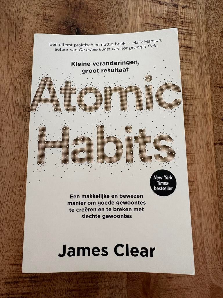 James Clear - Atomic Habits, Boeken, Ophalen of Verzenden, James Clear, Ontwikkelingspsychologie, Zo goed als nieuw