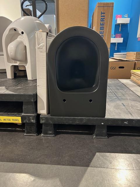 Toilet mat zwart, Doe-het-zelf en Verbouw, Sanitair, Nieuw, Toilet
