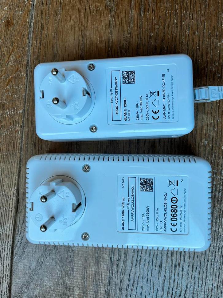 Devolo dLAN 1200+ wifi ac starterset incl. installatieboekje, Computers en Software, Powerlines, Zo goed als nieuw, Ophalen of Verzenden