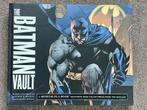 The Batman Vault Museum-in-a-book Robert Greenberger, Ophalen of Verzenden, Zo goed als nieuw
