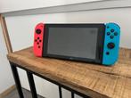 Nintendo Switch, Ophalen of Verzenden, Switch Original, Met 3 controllers of meer, Gebruikt