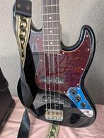 Electrische basgitaar met versterker, Ophalen, Zo goed als nieuw, Basgitaar, 50 tot 100 watt