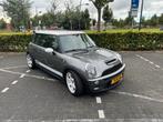 Mini 1.6 16V Cooper S 2004 Grijs, Auto's, Mini, Voorwielaandrijving, Zwart, 4 cilinders, 4 stoelen