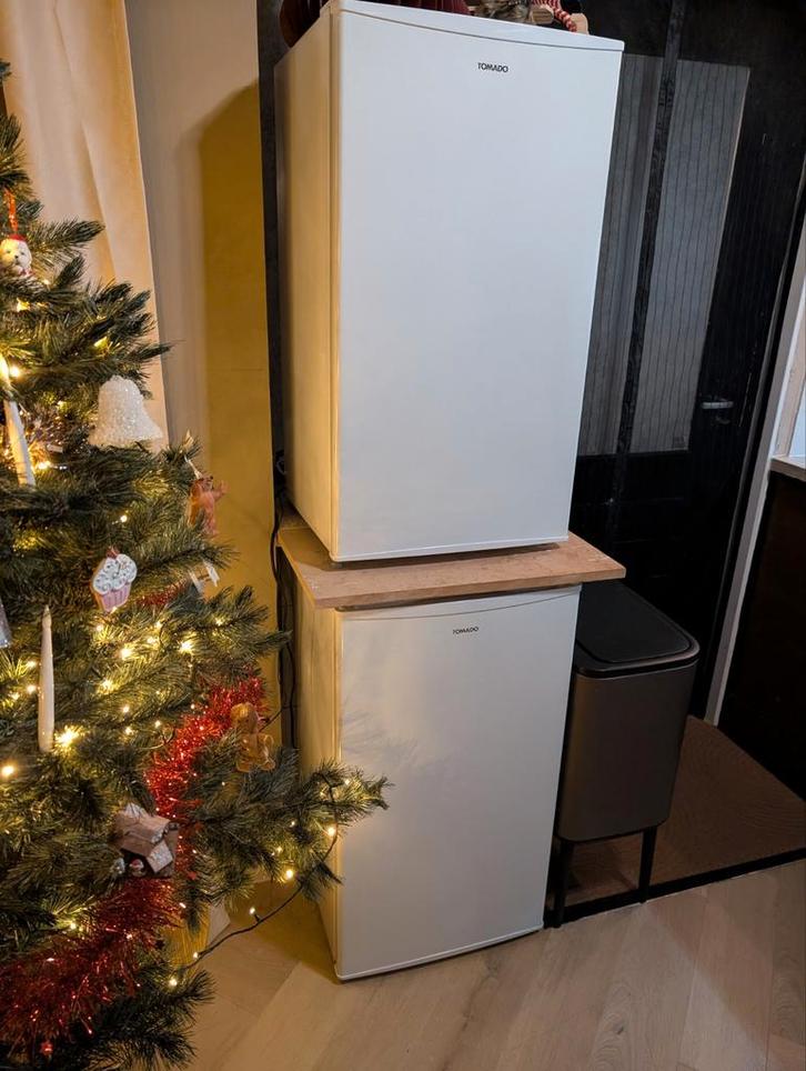 Tafel koelkast tomado wit, Witgoed en Apparatuur, Koelkasten en IJskasten, Zo goed als nieuw, Zonder vriesvak, 100 tot 150 liter