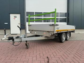 Te koop Eduard plateau beschikbaar voor biedingen