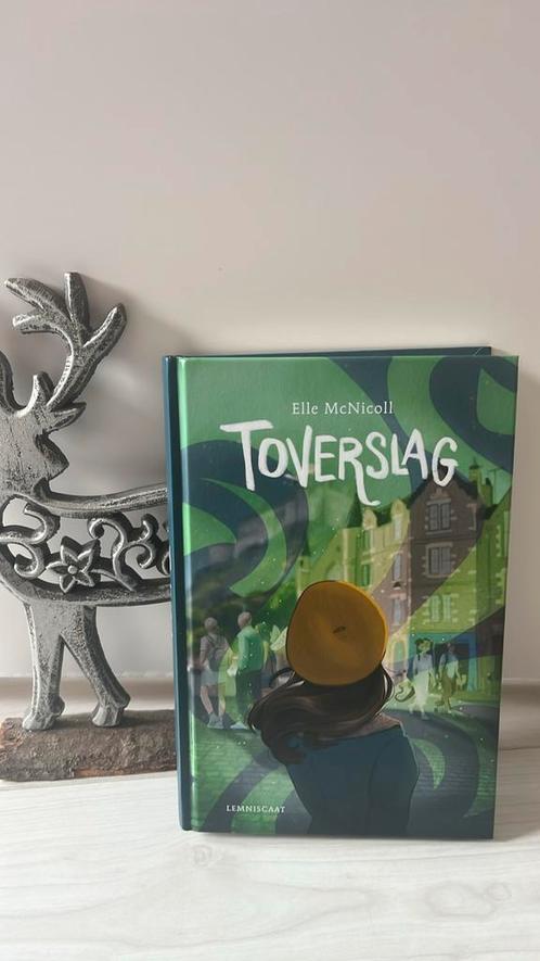 Elle McNicoll - Toverslag, Boeken, Kinderboeken | Jeugd | 10 tot 12 jaar, Zo goed als nieuw, Ophalen of Verzenden