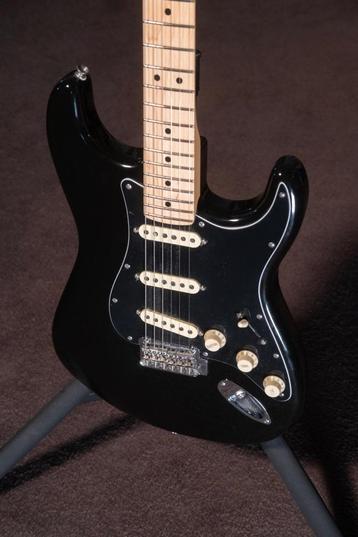 Fender Player Black Strat Special Edition beschikbaar voor biedingen