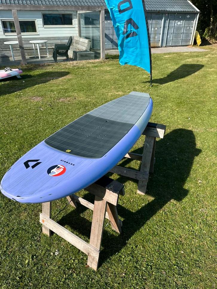 Duotone Skybrid 6.0 115L, Watersport en Boten, Wingsurfen, Zo goed als nieuw, Ophalen