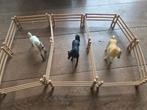 3 Schleich paarden met omheining, Ophalen of Verzenden, Zo goed als nieuw, Jongen of Meisje