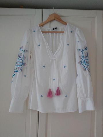 Vero Moda~ witte blouse met borduursels~ maat L beschikbaar voor biedingen