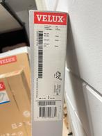 (NEW)! VELUX Verduisterend Rolgordijn + Plissé PK06 (77x100), Doe-het-zelf en Verbouw, Ophalen, Overige kleuren, Minder dan 100 cm