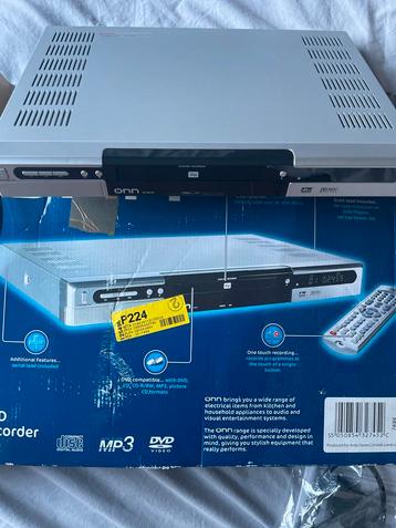 Onn DVD-recorder DS-8643, doos en afstandsbediening-Nieuw beschikbaar voor biedingen