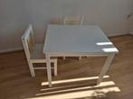 kindertaal met 2 stoeltjes, Kinderen en Baby's, Kinderkamer | Tafels en Stoelen, Ophalen of Verzenden, Gebruikt, Tafel(s) en Stoel(en)