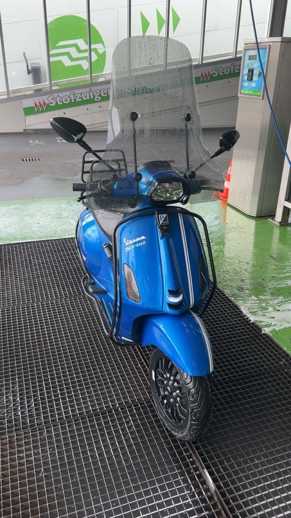 Vespa Sprint, Fietsen en Brommers, Scooters | Vespa, Zo goed als nieuw, Overige modellen, Maximaal 45 km/u, Benzine, Ophalen of Verzenden