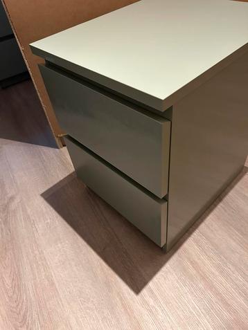 Ikea groen Malm kastje met twee laden