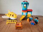 Duplo 10871 - vliegveld - compleet en incl boekje!, Ophalen of Verzenden, Zo goed als nieuw, Duplo