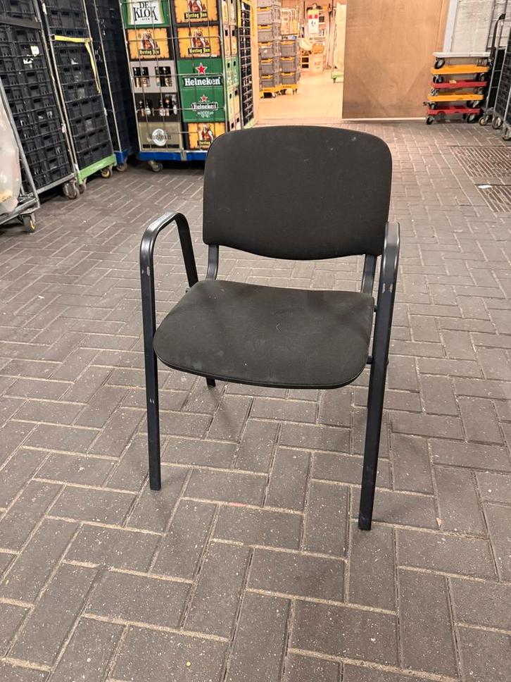 Zwarte stoffen kantine stoelen, Huis en Inrichting, Stoelen, Gebruikt, Vijf, Zes of meer stoelen, Metaal, Zwart, Ophalen of Verzenden