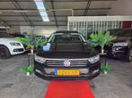 Volkswagen Passat 1.6 TDI DSG SEDAN HIGHLINE PANORAMA! 2015, Auto's, Gebruikt, Euro 6, 4 cilinders, Zwart
