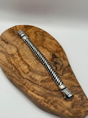 “BEN XL” buddha to buddha 22cm, maat: F beschikbaar voor biedingen