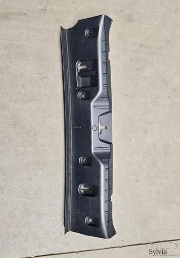 Afdeklijst kofferbak dorpel BMW 5 serie F10 + LCi 5147722753 beschikbaar voor biedingen