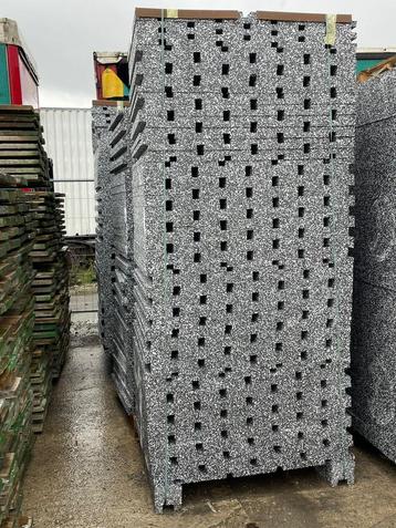 Tempex 53 mm dik 113 x 84 cm eps 100 , spotgoedkoop! beschikbaar voor biedingen