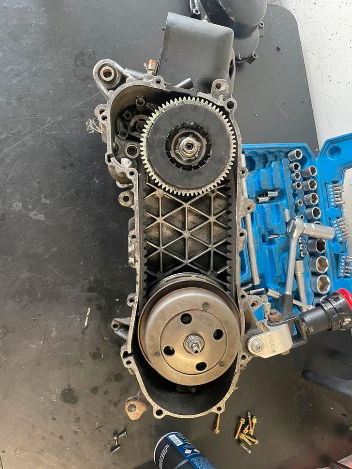 Malossi 70cc blok piaggio, Fietsen en Brommers, Brommeronderdelen | Scooters, Zo goed als nieuw, Ophalen of Verzenden