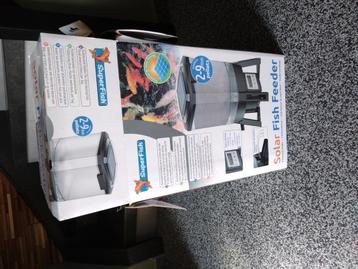 Solar fish feeder (op zonne-energie) incl. oplaadkabel. beschikbaar voor biedingen